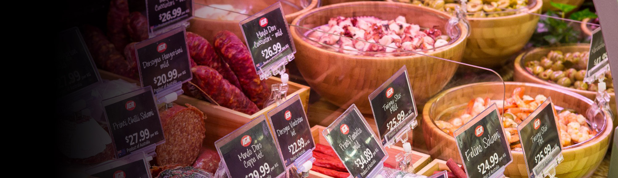 deliplatters Pearsall IGA